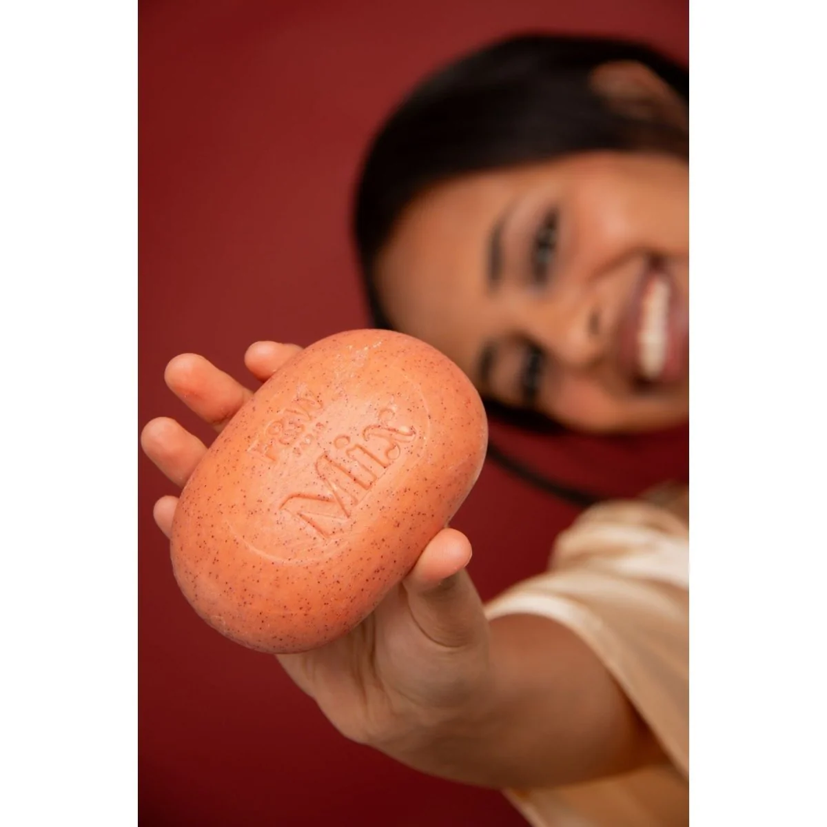 Fair & White - MIX - Exfoliating Soap 200g - Image 3